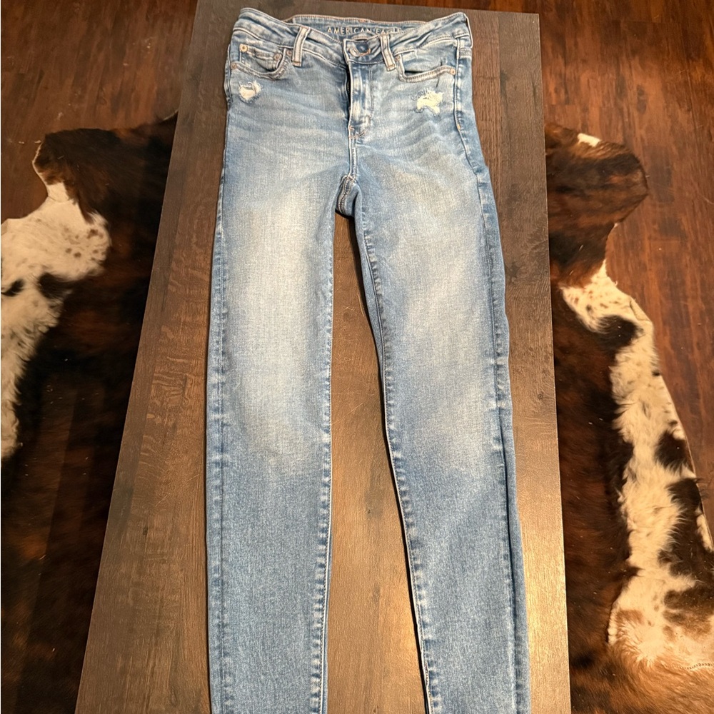 American Eagle Outfitters Light Blue Skinny Jeans